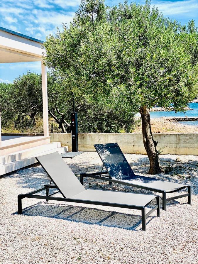 Buqez Eco Resort - Beach Villa 28 - Directly By Beach Drage Exterior photo